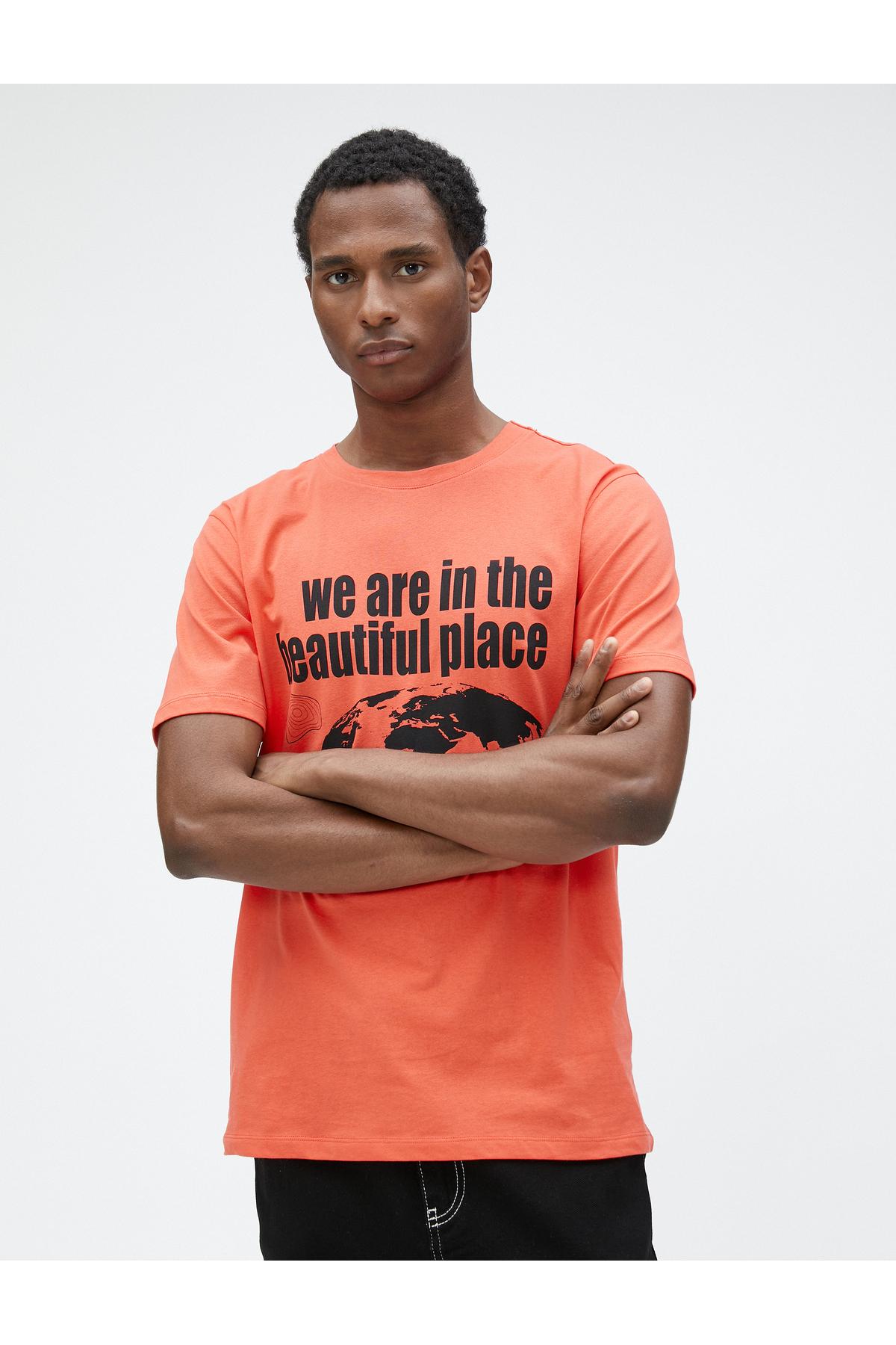 تیشرت چاپ شعار یقه خدمه اسلیم فیت نخی