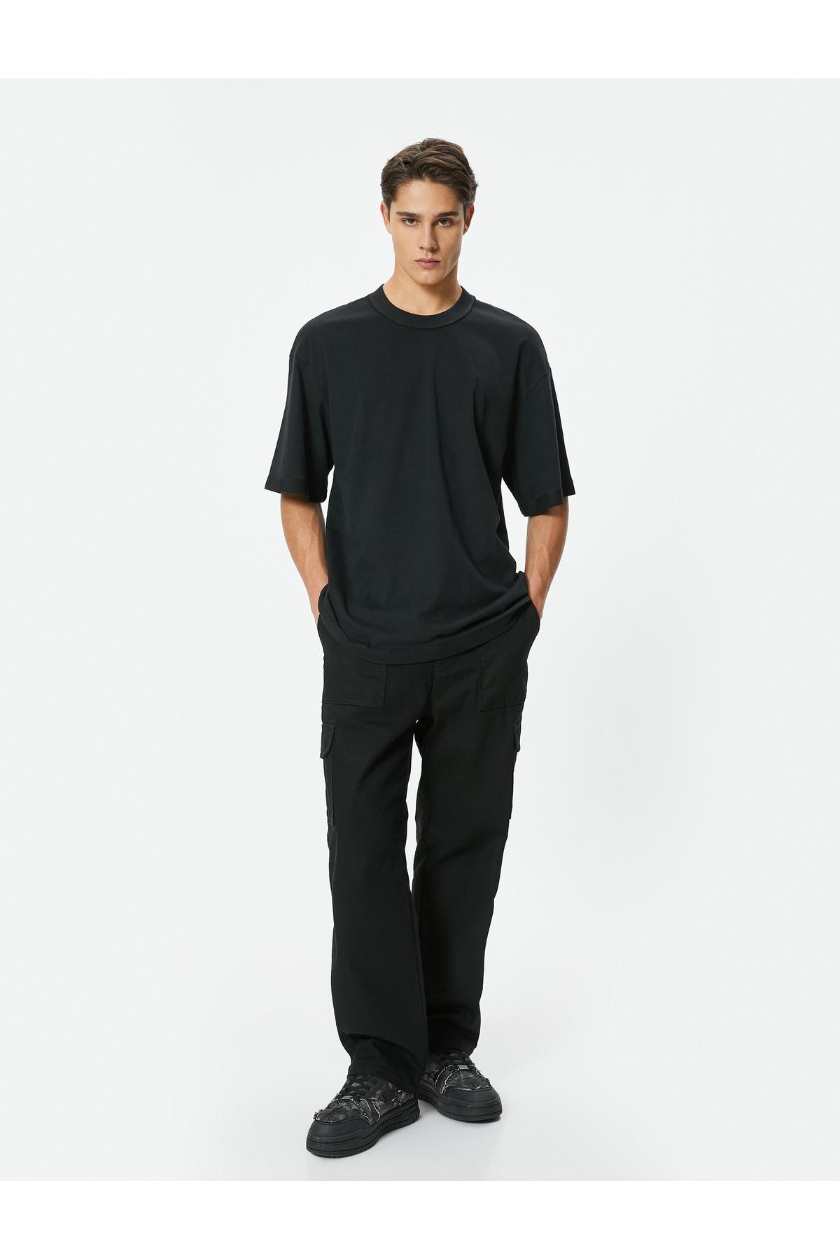 تیشرت قابل شستشو سایز بزرگ با آستین کوتاه یقه خدمه با جزئیات دوخت