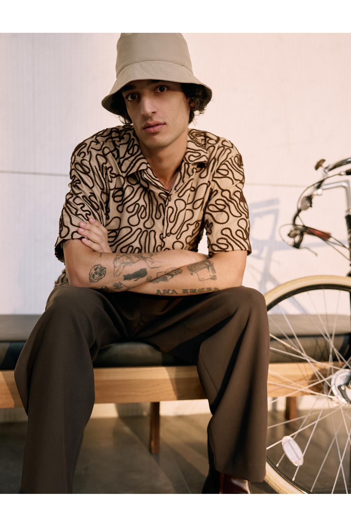 پیراهن تابستانی آستین کوتاه یقه دوزی شده